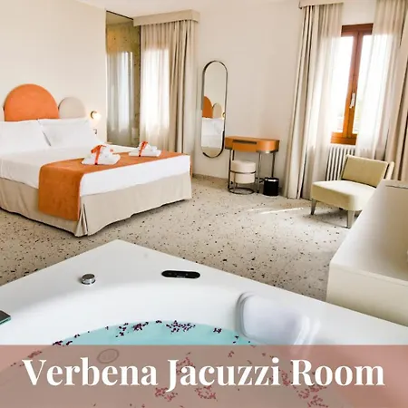 Maison Boutique Al Redentore Venice Room photo